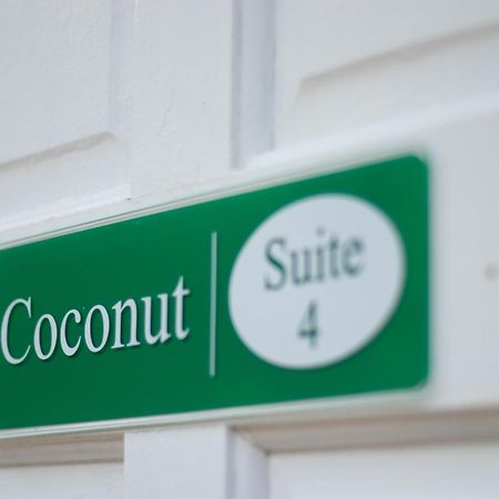 Frenz Coconut Suites 4 Soufrière エクステリア 写真